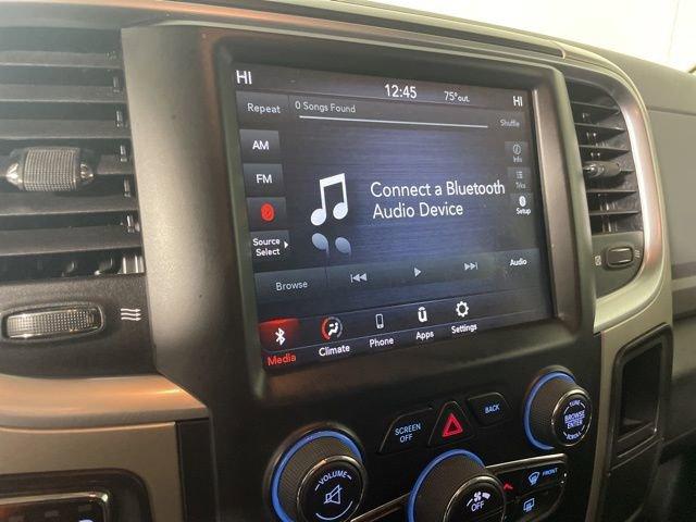 2020 Ram 1500 Classic Vehicle Photo in PHOENIX, AZ 85014-3381