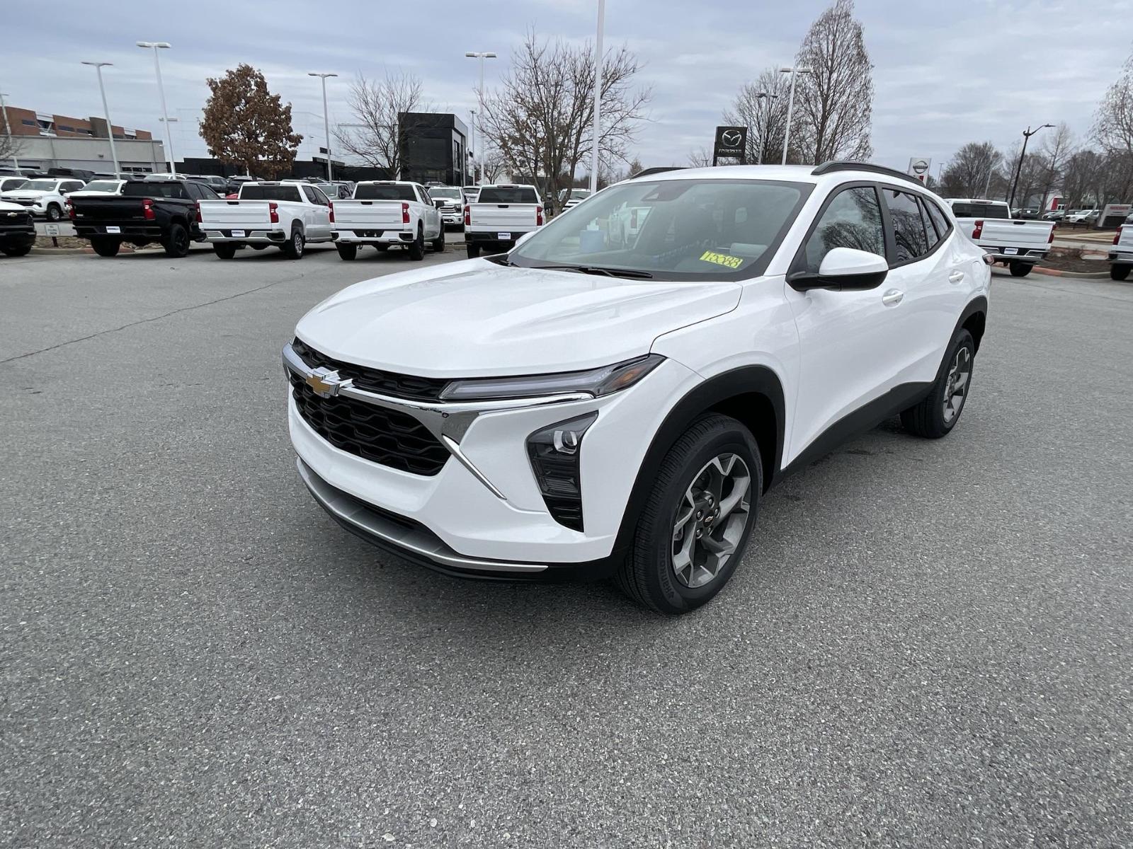 2025 Chevrolet Trax Vehicle Photo in BENTONVILLE, AR 72712-4322