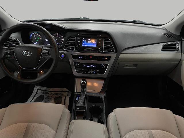 2016 Hyundai SONATA Hybrid Vehicle Photo in Appleton, WI 54913