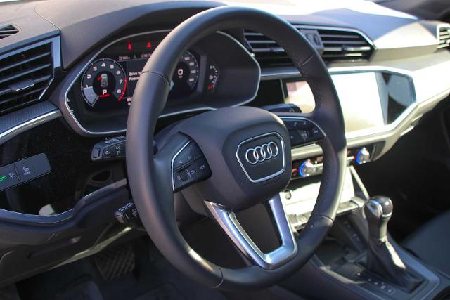 2024 Audi Q3 Vehicle Photo in SUGAR LAND, TX 77478