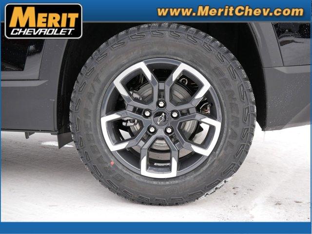 2025 Chevrolet Equinox Vehicle Photo in MAPLEWOOD, MN 55119-4794