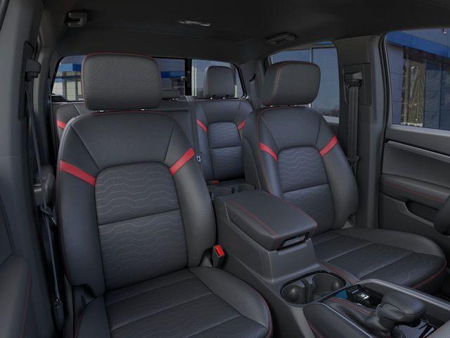 2025 Chevrolet Colorado Vehicle Photo in DANBURY, CT 06810-5034