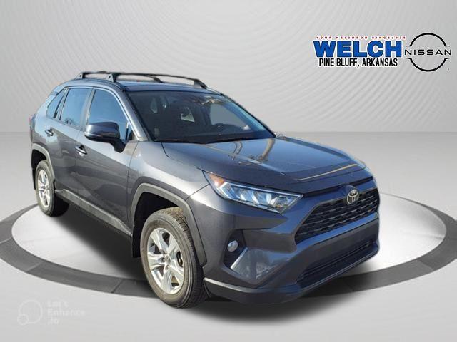 Used 2021 Toyota RAV4 XLE with VIN 2T3W1RFV6MC126090 for sale in Pine Bluff, AR