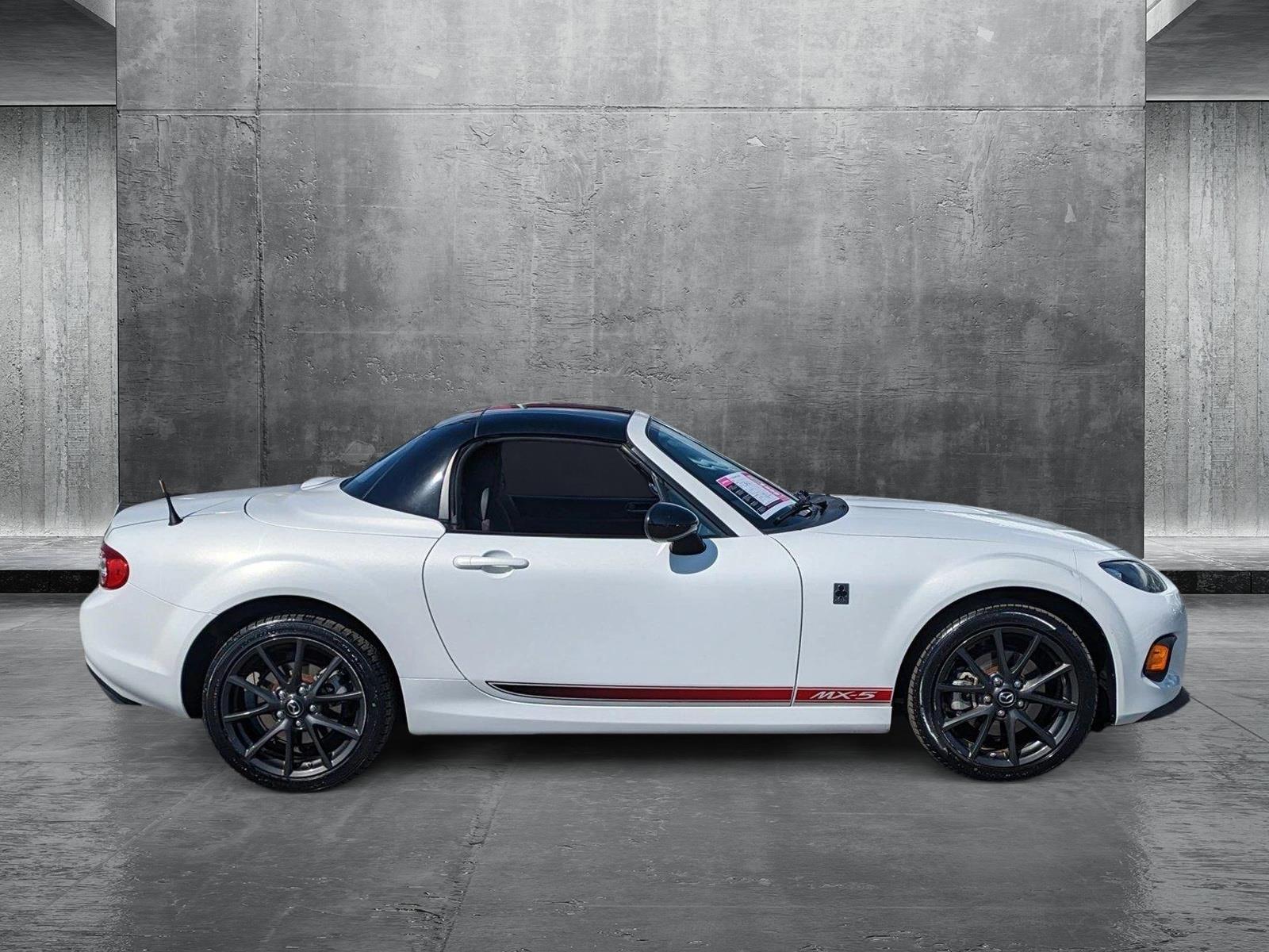 2013 Mazda MX-5 Miata Vehicle Photo in Bradenton, FL 34207