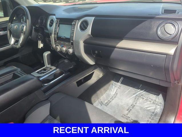 2017 Toyota Tundra 4WD Vehicle Photo in Merrillville, IN 46410