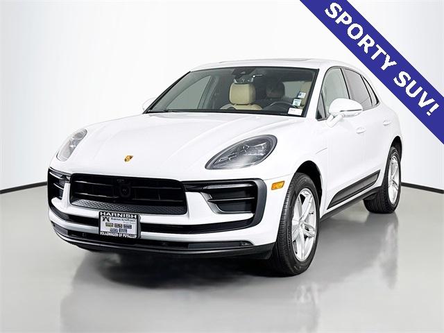 2022 Porsche Macan Vehicle Photo in Puyallup, WA 98371