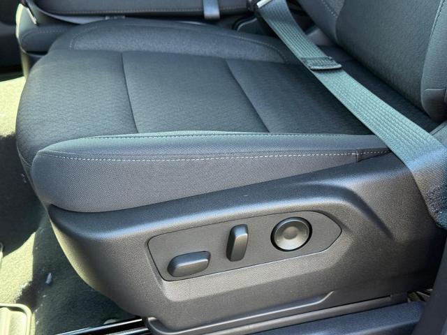 2025 Chevrolet Silverado 1500 Vehicle Photo in COLUMBIA, MO 65203-3903