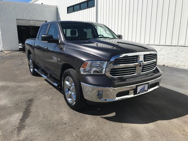 2017 Ram 1500 Vehicle Photo in GREEN BAY, WI 54303-3330