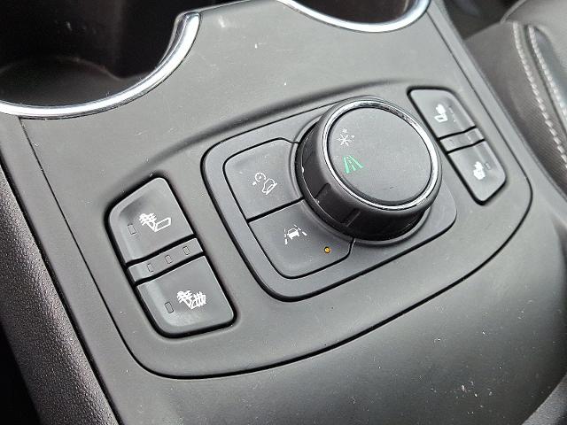 2023 GMC Terrain Vehicle Photo in TREVOSE, PA 19053-4984