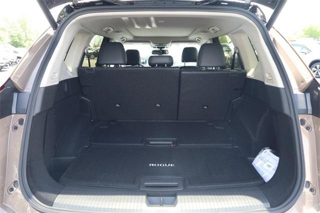 2025 Nissan Rogue Vehicle Photo in Hazelwood, MO 63042