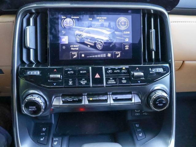 2024 Lexus LX 600 Vehicle Photo in Dallas, TX 75209
