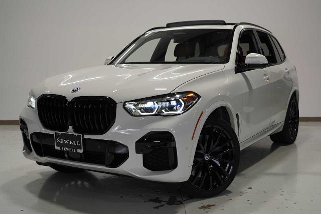 2023 BMW X5 M50i Vehicle Photo in GRAPEVINE, TX 76051
