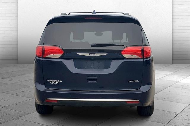 2018 Chrysler Pacifica Vehicle Photo in Kansas City, MO 64114