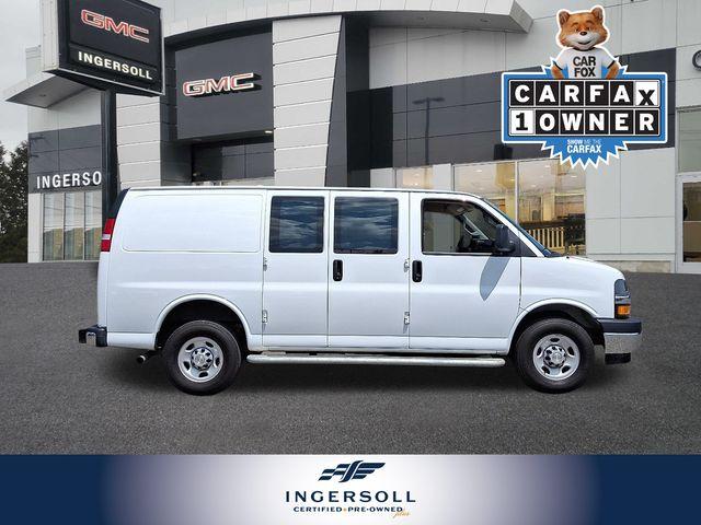 2023 Chevrolet Express Cargo 2500 Vehicle Photo in WATERTOWN, CT 06795-3318