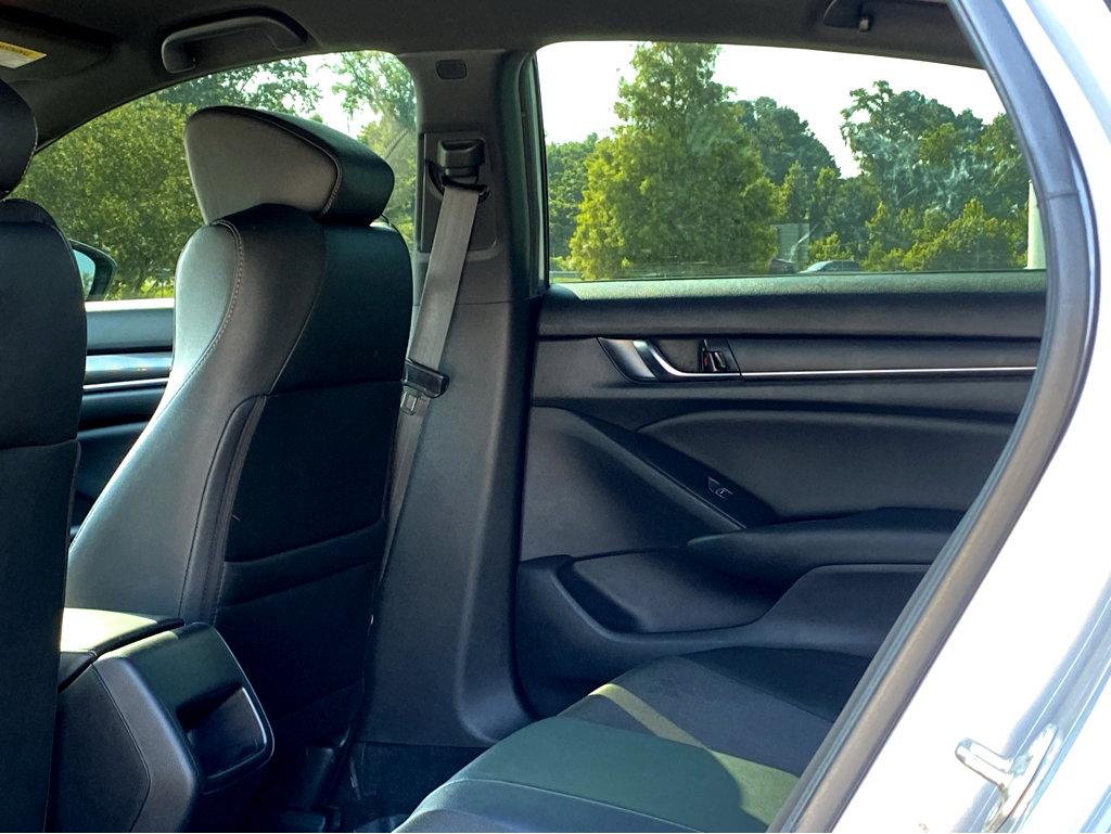 2020 Honda Accord Sedan Vehicle Photo in POOLER, GA 31322-3252