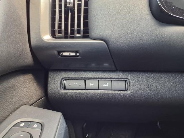 2025 Nissan Pathfinder Vehicle Photo in Oshkosh, WI 54904