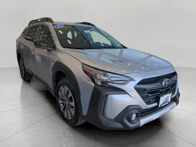 2025 Subaru Outback Vehicle Photo in Green Bay, WI 54304