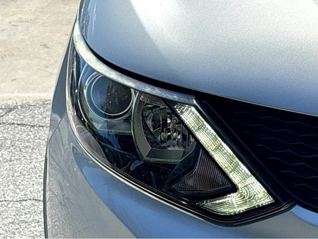2018 Nissan Rogue Sport Vehicle Photo in Savannah, GA 31419