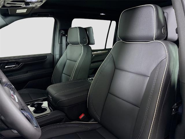 2025 GMC Yukon XL Vehicle Photo in PUYALLUP, WA 98371-4149