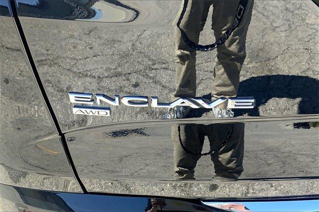 2024 Buick Enclave Vehicle Photo in KANSAS CITY, MO 64114-4545