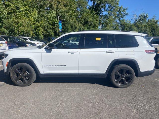 2022 Jeep Grand Cherokee L Vehicle Photo in Doylsetown, PA 18901
