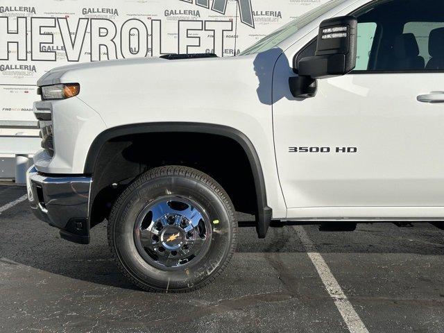 2025 Chevrolet Silverado 3500 HD Vehicle Photo in DALLAS, TX 75244-5909