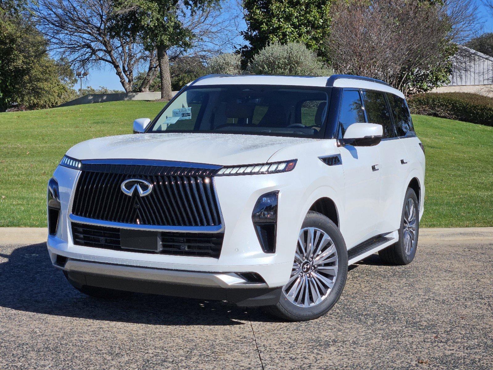 2025 INFINITI QX80 Vehicle Photo in Fort Worth, TX 76132