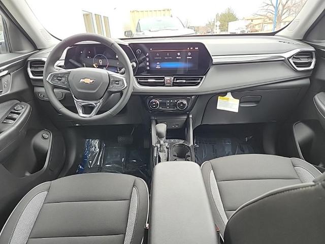 2025 Chevrolet Trailblazer Vehicle Photo in HAYS, KS 67601-1994