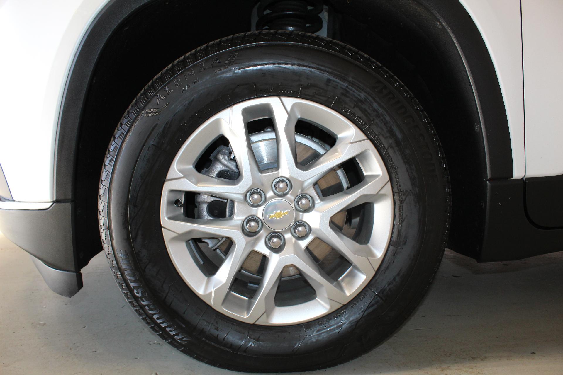 2021 Chevrolet Traverse Vehicle Photo in NORTHAMPTON, MA 01060-1120