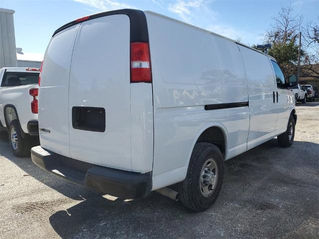 Used 2023 Chevrolet Express Cargo Work Van with VIN 1GCWGBFP6P1111422 for sale in Houston, TX