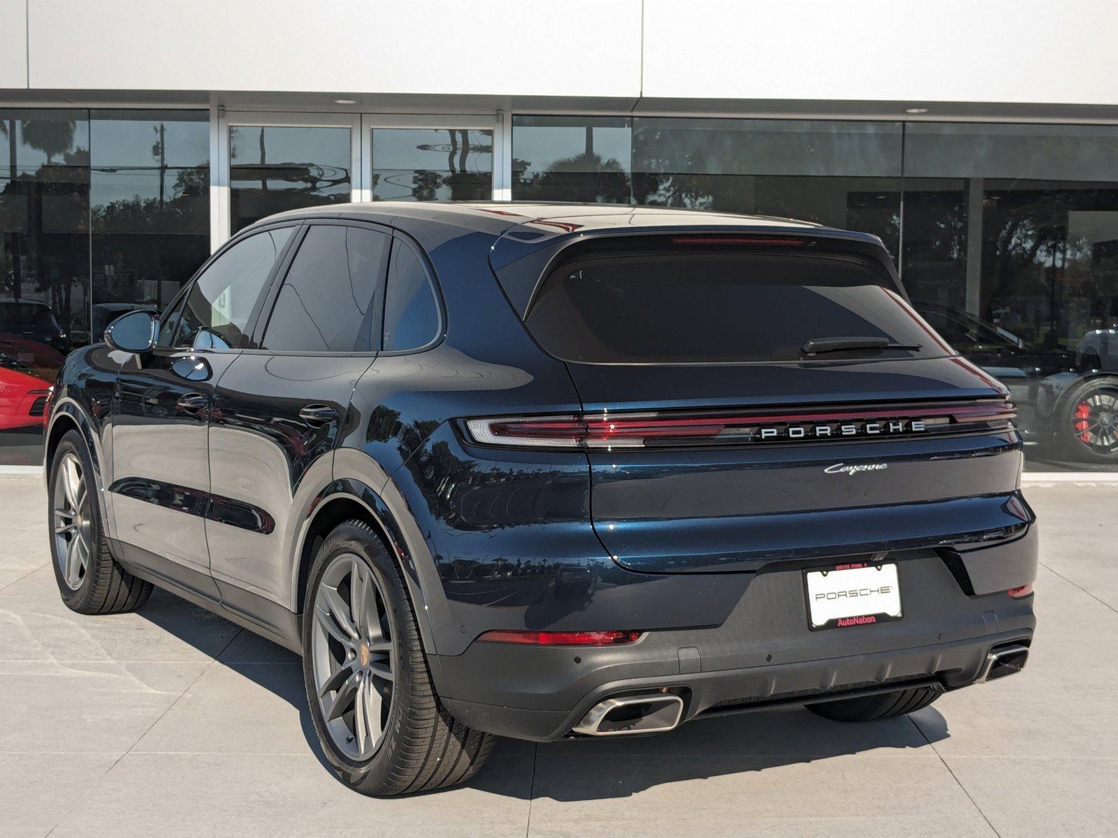 2024 Porsche Cayenne Vehicle Photo in Maitland, FL 32751