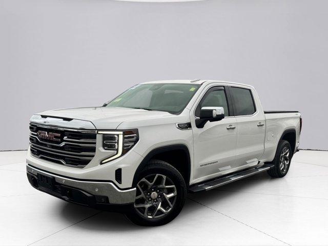 2022 GMC Sierra 1500 Vehicle Photo in LEOMINSTER, MA 01453-2952