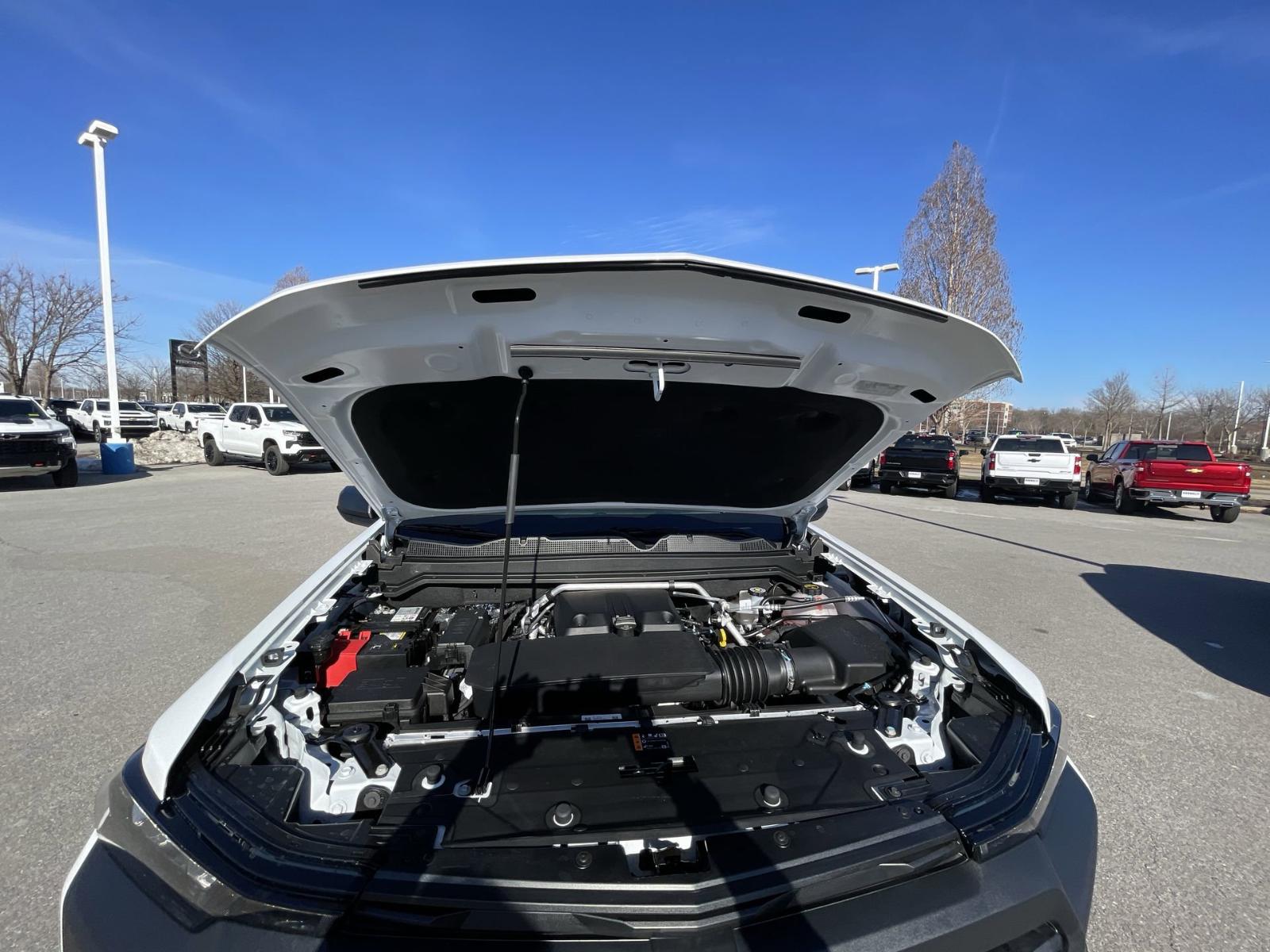 2025 Chevrolet Colorado Vehicle Photo in BENTONVILLE, AR 72712-4322