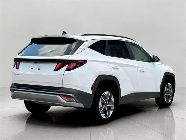 2025 Hyundai TUCSON Vehicle Photo in Green Bay, WI 54304