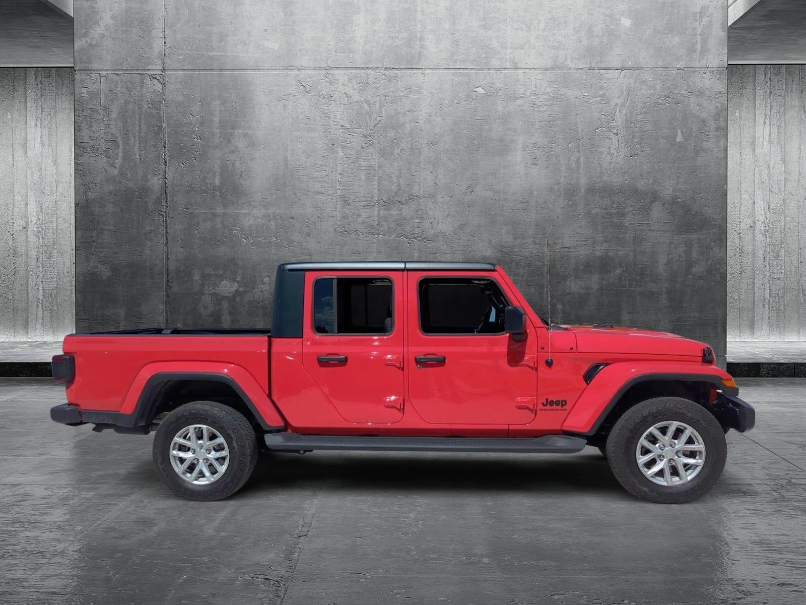 2023 Jeep Gladiator Vehicle Photo in Pembroke Pines, FL 33027