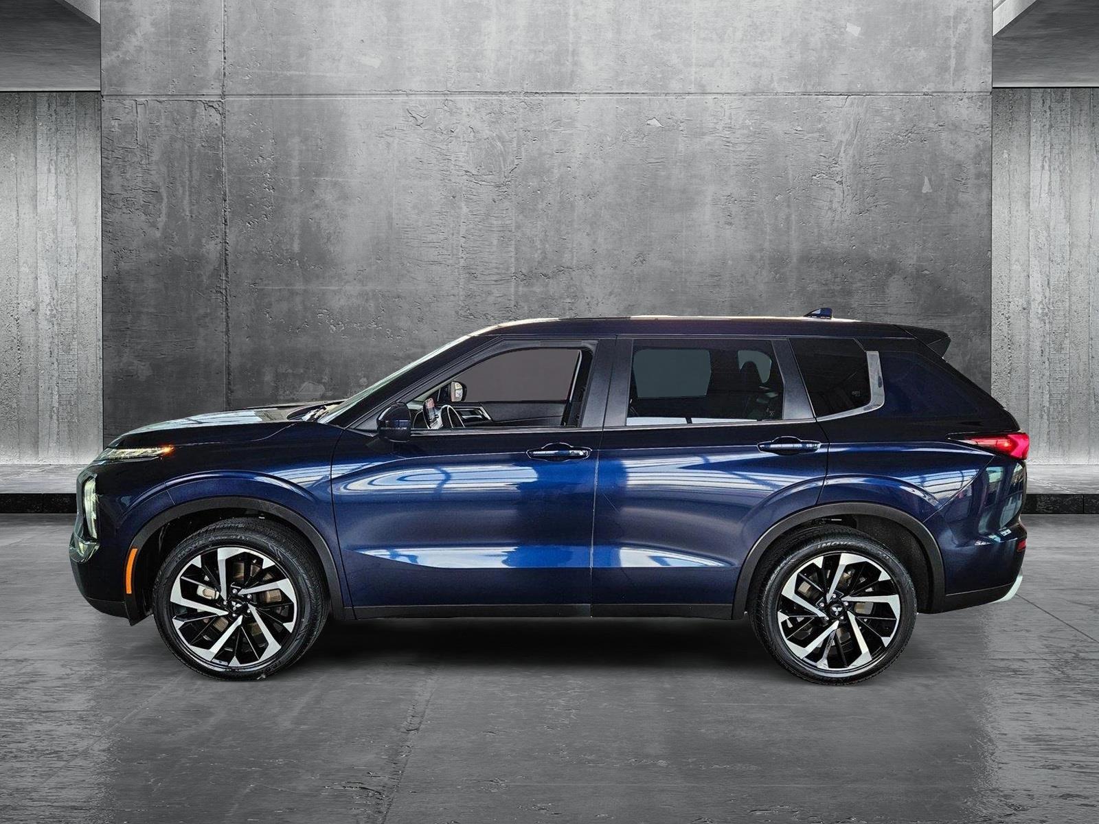 2023 Mitsubishi Outlander Vehicle Photo in Henderson, NV 89014