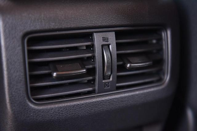 2025 Nissan Rogue Vehicle Photo in Ballwin, MO 63011