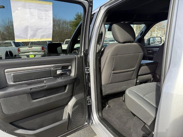2024 Ram 1500 Classic Vehicle Photo in CHICOPEE, MA 01020-5001