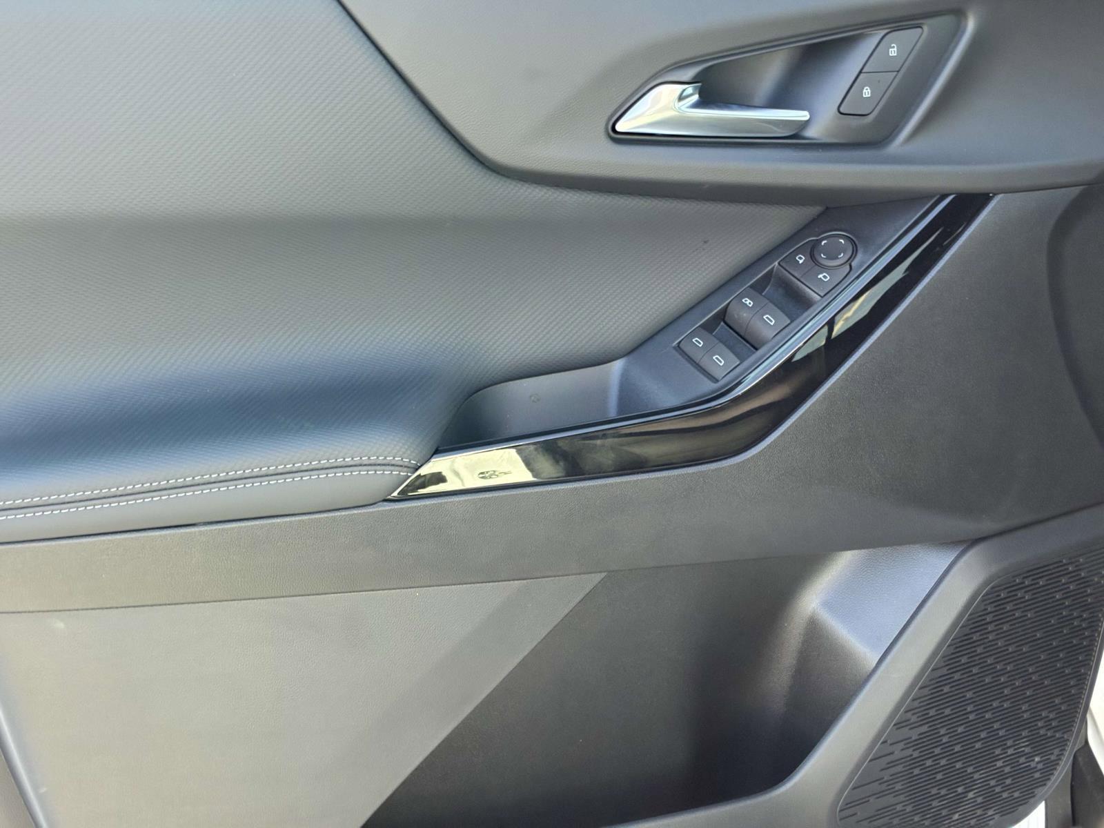 2025 Chevrolet Equinox Vehicle Photo in LOS ANGELES, CA 90007-3794