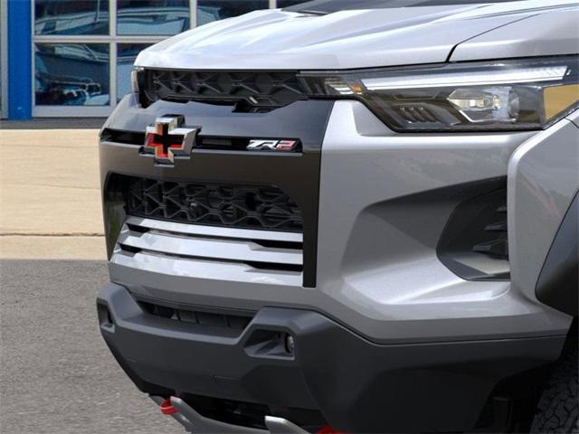 2025 Chevrolet Colorado Vehicle Photo in ENGLEWOOD, CO 80113-6708