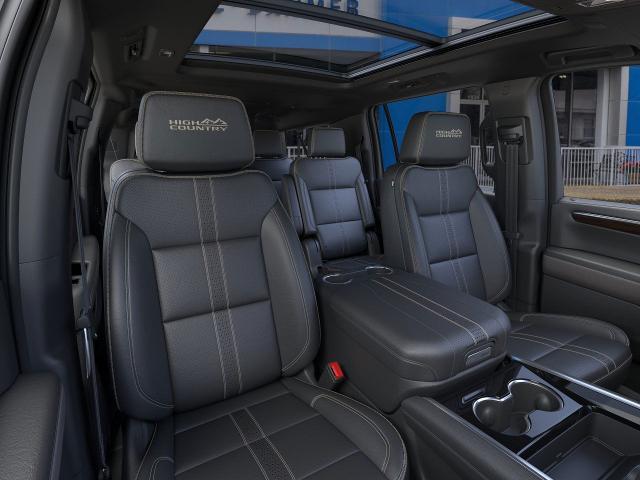 2025 Chevrolet Suburban Vehicle Photo in INDEPENDENCE, MO 64055-1314
