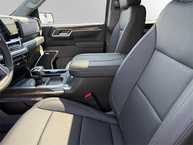 2025 Chevrolet Silverado 1500 Vehicle Photo in POST FALLS, ID 83854-5365