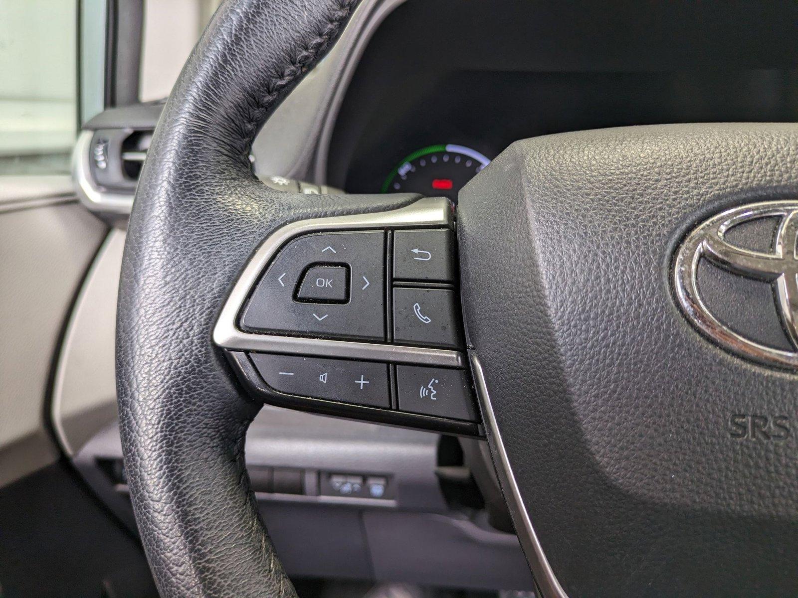2021 Toyota Sienna Vehicle Photo in Bradenton, FL 34207