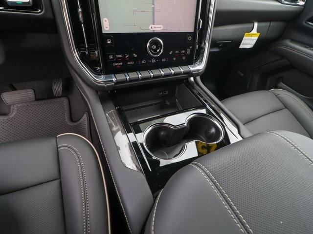 2025 GMC Yukon XL Vehicle Photo in HOMOSASSA, FL 34448-1461