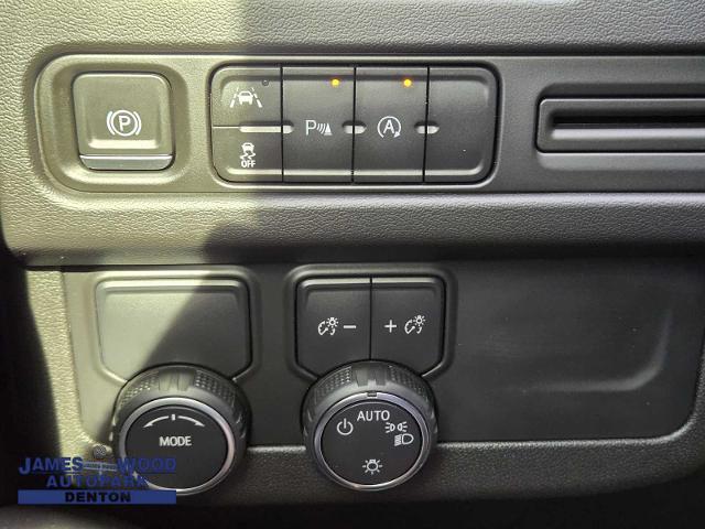 2023 Chevrolet Tahoe Vehicle Photo in DENTON, TX 76210-9321