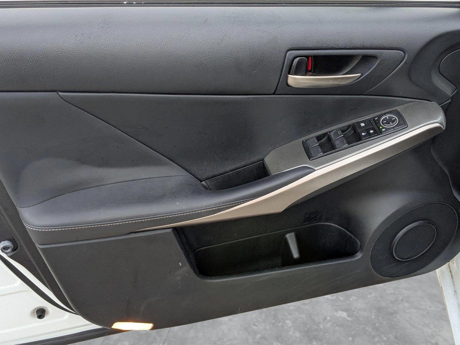2018 Lexus IS Vehicle Photo in PEMBROKE PINES, FL 33024-6534