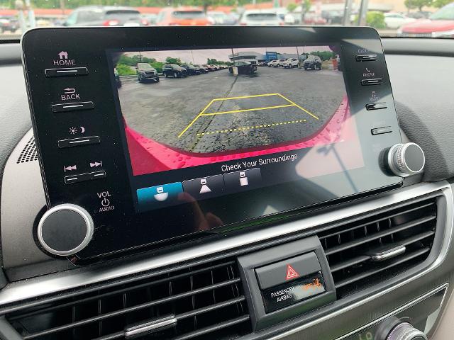 2021 Honda Accord Sedan Vehicle Photo in MOON TOWNSHIP, PA 15108-2571