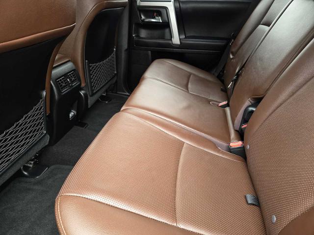 2020 Toyota 4Runner Vehicle Photo in DENTON, TX 76210-9321
