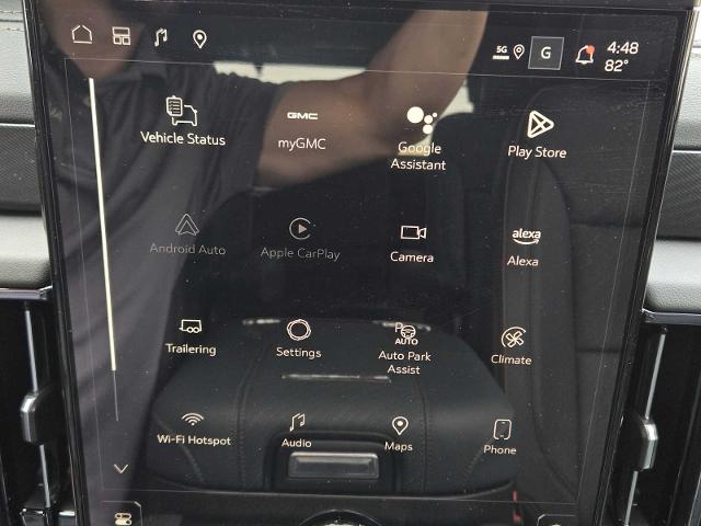 2025 GMC Yukon Vehicle Photo in DALLAS, TX 75209-3016