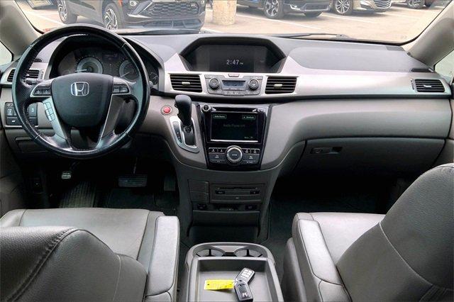 2016 Honda Odyssey Vehicle Photo in KANSAS CITY, MO 64114-4502